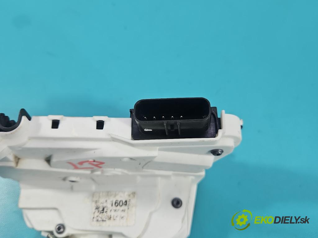 MG MG3  24- 1.5 16V 116 HP manual 85 kW 1495 cm3 5- zámok predné ľavý