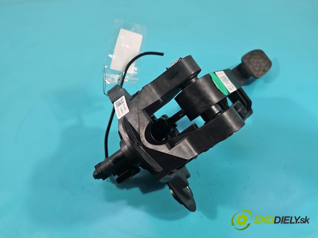 MG MG3  24- 1.5 16V 116 HP manual 85 kW 1495 cm3 5- pompa spojková 2407270308