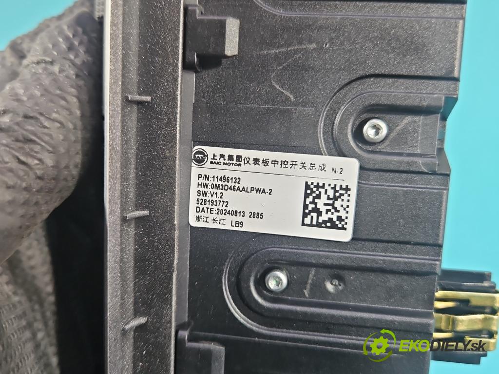 MG MG3  24- 1.5 16V 116 HP manual 85 kW 1495 cm3 5- prepínač ostatné 11496132