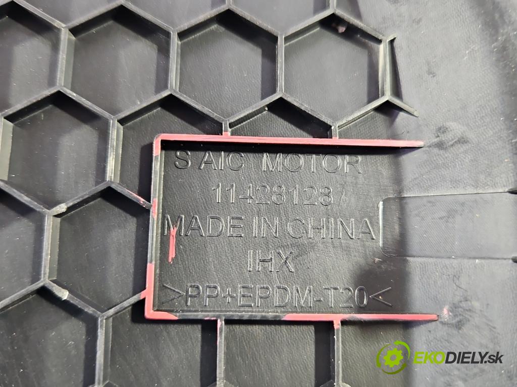 MG MG3  24- 1.5 16V 116 HP manual 85 kW 1495 cm3 5- kryt plast 11428128