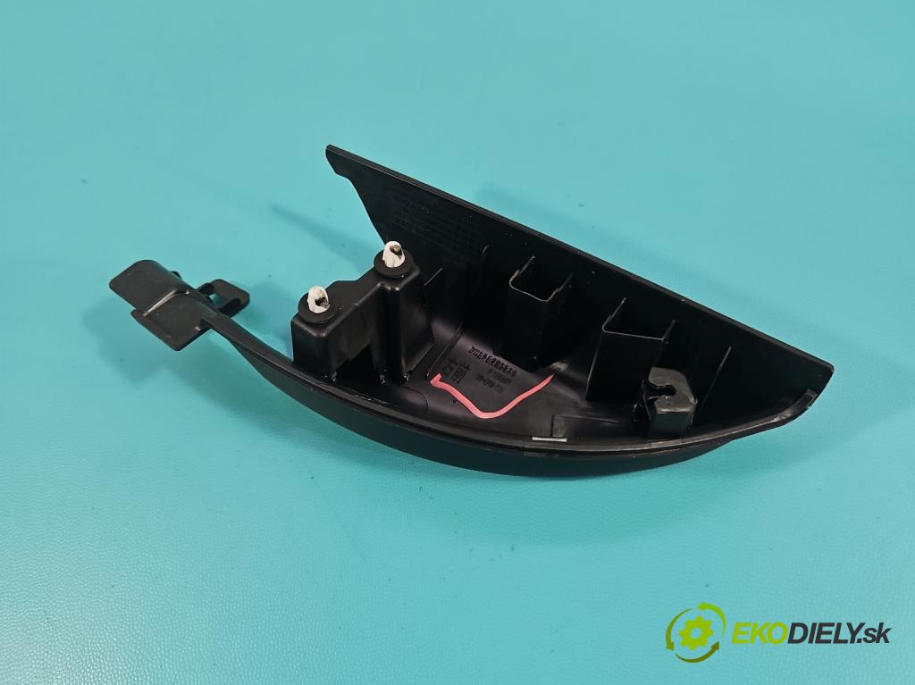 MG MG3  24- 1.5 16V 116 HP manual 85 kW 1495 cm3 5- kryt plast 11556699