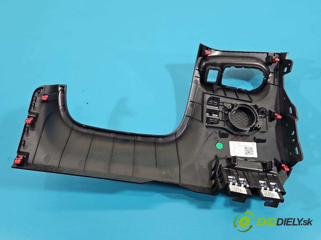 MG MG3  24- 1.5 16V 116 HP manual 85 kW 1495 cm3 5- kryt plast 11780351