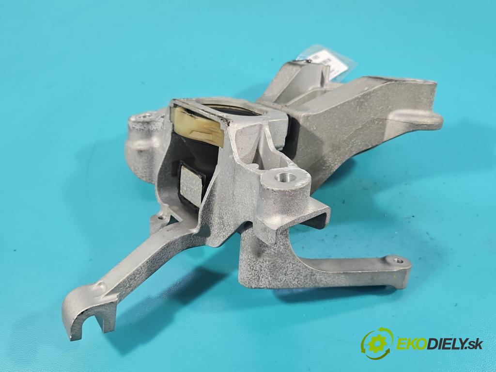 MG MG3  24- 1.5 16V 116 hp manual 85 kW 1495 cm3 5- Tlapka: převodovky stupňová