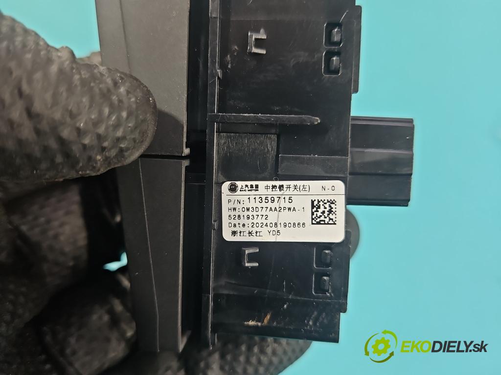 MG MG3  24- 1.5 16V 116 HP manual 85 kW 1495 cm3 5- prepínač ostatné 11359715