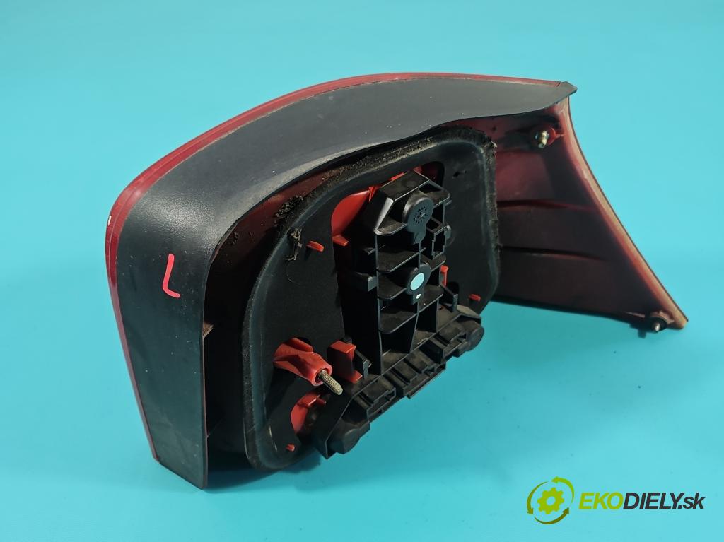 Vw Golf IV 1997-2003 1.6 SR 101 HP manual 74 kW 1595 cm3 5- svetlo / reflektor zadné ľavé 1J6945095Q (Kľučka dverí ostatné)