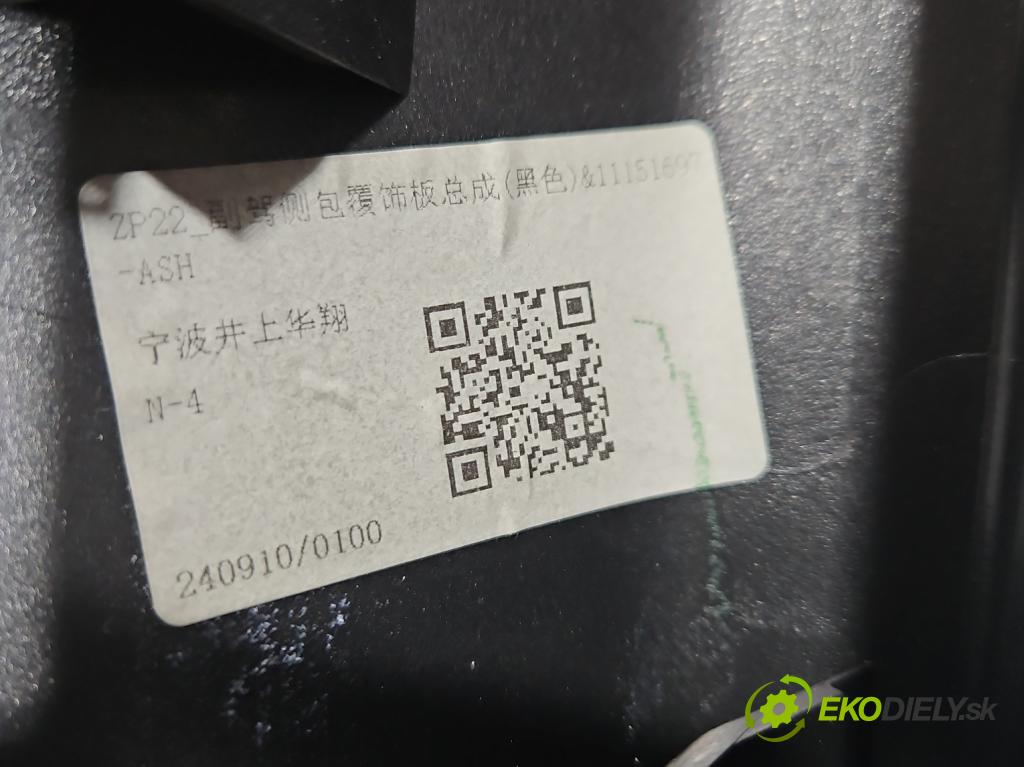 MG MG3  24- 1.5 16V 116 HP manual 85 kW 1495 cm3 5- lišta ozdobná vnitŕní: 11428168