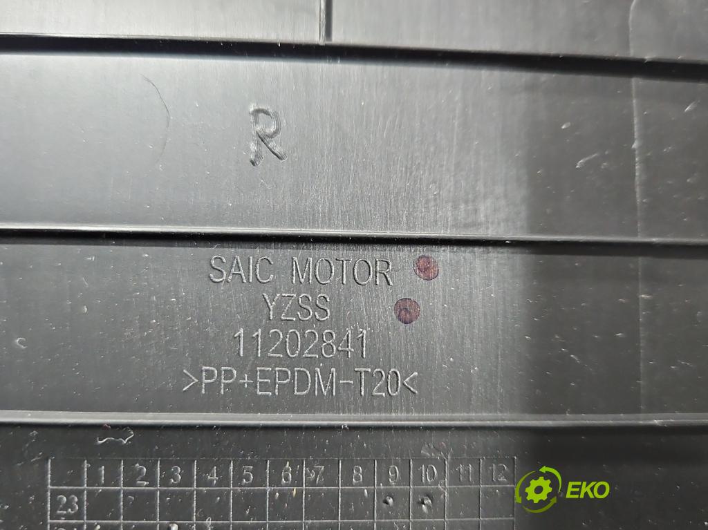 MG MG3  24- 1.5 16V 116 HP manual 85 kW 1495 cm3 5- kryt plast 11202841