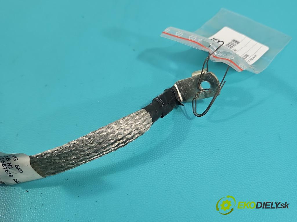 MG MG3  24- 1.5 16V 116 hp manual 85 kW 1495 cm3 5- Balíček: 11687618