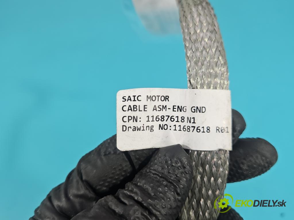 MG MG3  24- 1.5 16V 116 hp manual 85 kW 1495 cm3 5- Balíček: 11687618