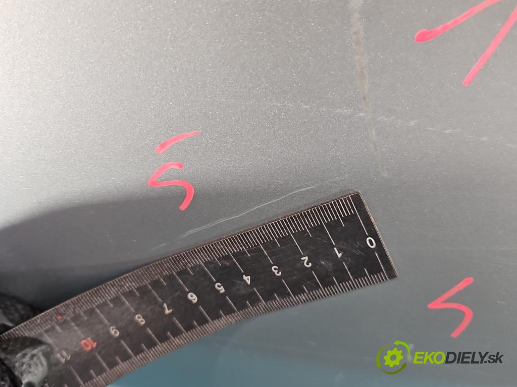 Citroen Xsara Picasso 1.8 16V 116 HP manual 85 kW 1749 cm3 5- dvere zadné pravé  (Kľučka dverí ostatné)