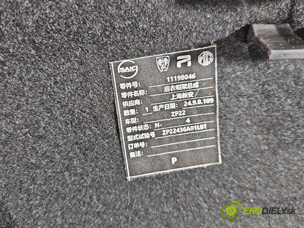 MG MG3  24- 1.5 16V 116 HP manual 85 kW 1495 cm3 5- zadná 11198046 (Pláto kufra)