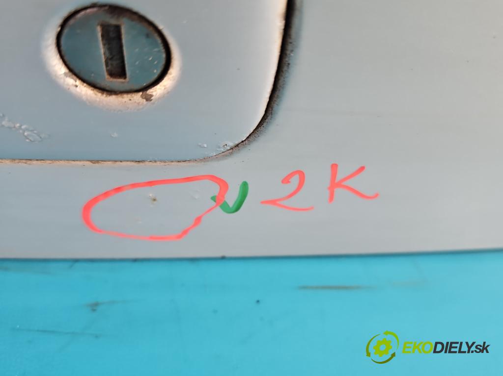 Vw Golf IV 1997-2003 1.6 SR 101 hp manual 74 kW 1595 cm3 5- zadní kufrové dveře  (Zadní kapota (kufr))