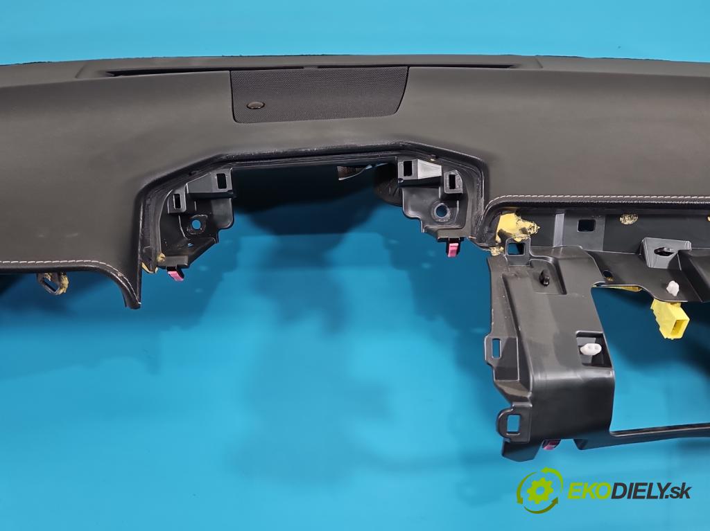 Lexus NX I 2014-2021 2.5 16V 155 HP automatic 114 kW 2494 cm3 5- kokpit,pristrojová doska rozdeľovacia