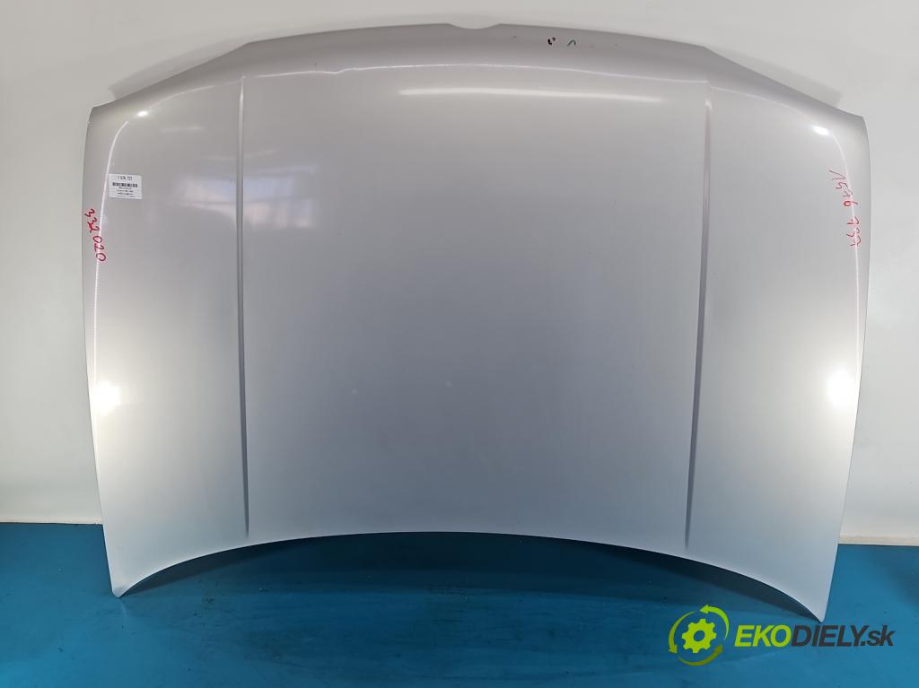 Vw Golf IV 1997-2003 1.6 SR 101 hp manual 74 kW 1595 cm3 5- kapota přední 