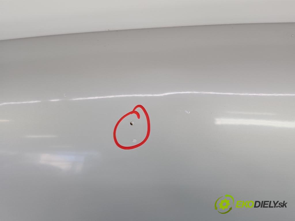 Vw Golf IV 1997-2003 1.6 SR 101 hp manual 74 kW 1595 cm3 5- kapota přední