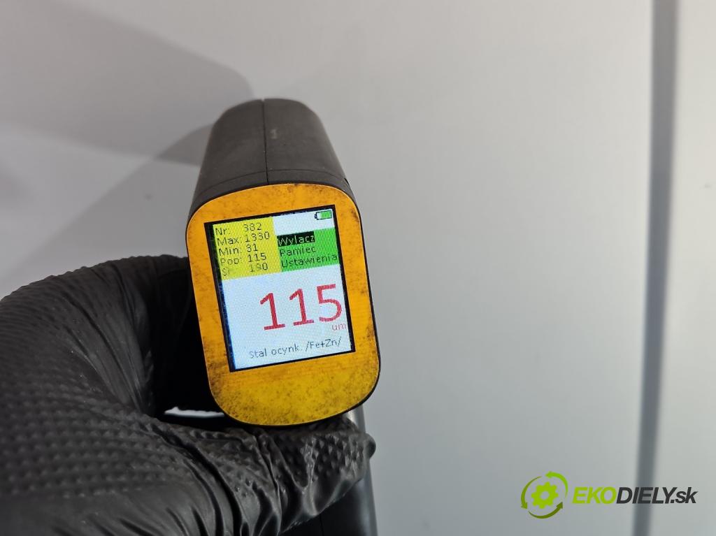 Vw Golf IV 1997-2003 1.6 SR 101 hp manual 74 kW 1595 cm3 5- kapota přední