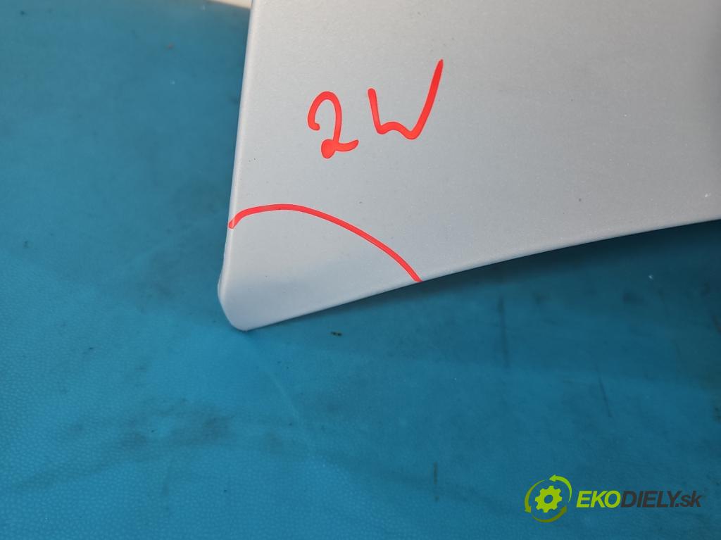 Vw Golf IV 1997-2003 1.6 SR 101 hp manual 74 kW 1595 cm3 5- kapota přední