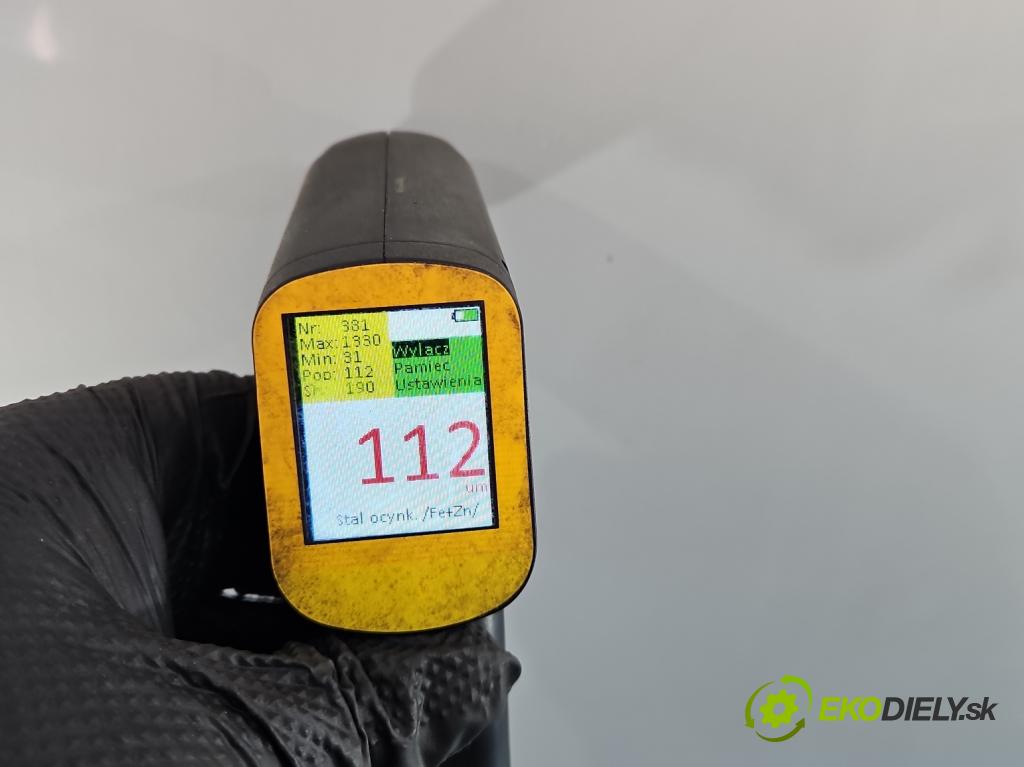 Vw Golf IV 1997-2003 1.6 SR 101 hp manual 74 kW 1595 cm3 5- kapota přední