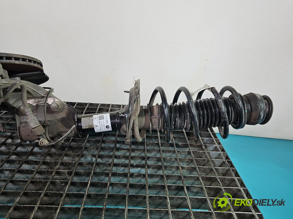 MG MG3  24- 1.5 16V 116 HP manual 85 kW 1495 cm3 5- tlmič predné pravý 11510485 (Kľučka dverí ostatné)