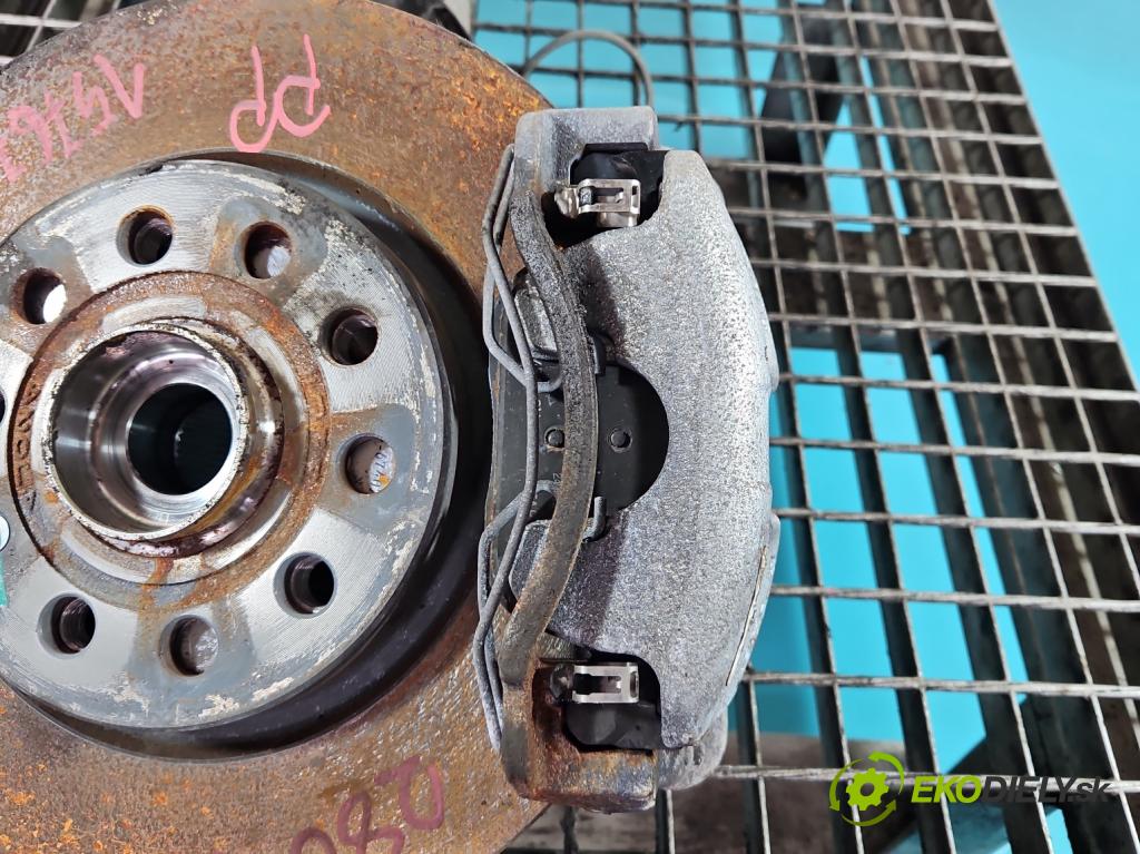 MG MG3  24- 1.5 16V 116 HP manual 85 kW 1495 cm3 5- brzdič predné pravý  (Kľučka dverí ostatné)