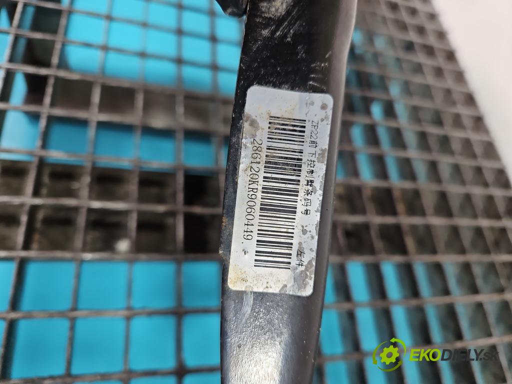 MG MG3  24- 1.5 16V 116 HP manual 85 kW 1495 cm3 5- predné ľavý  (Kľučka dverí ostatné)