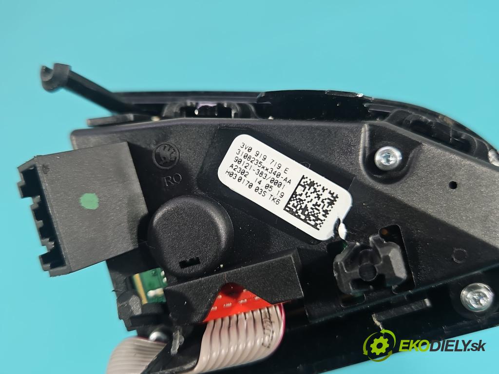 Skoda Fabia III 2014- 2021 1.0 TSI 95 hp manual 70 kW 999 cm3 5- Přepínač multifunkční: řízení: 3V0919719E (Páčky pod volantem)