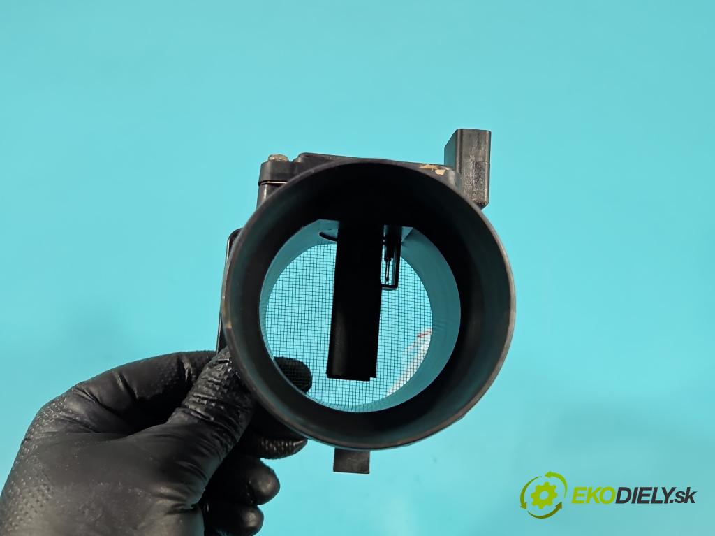 Vw Golf IV 1997-2003 1.6 SR 101 hp manual 74 kW 1595 cm3 5- váha vzduchu 06A906461B (Snímač hmotnosti vzduchu)