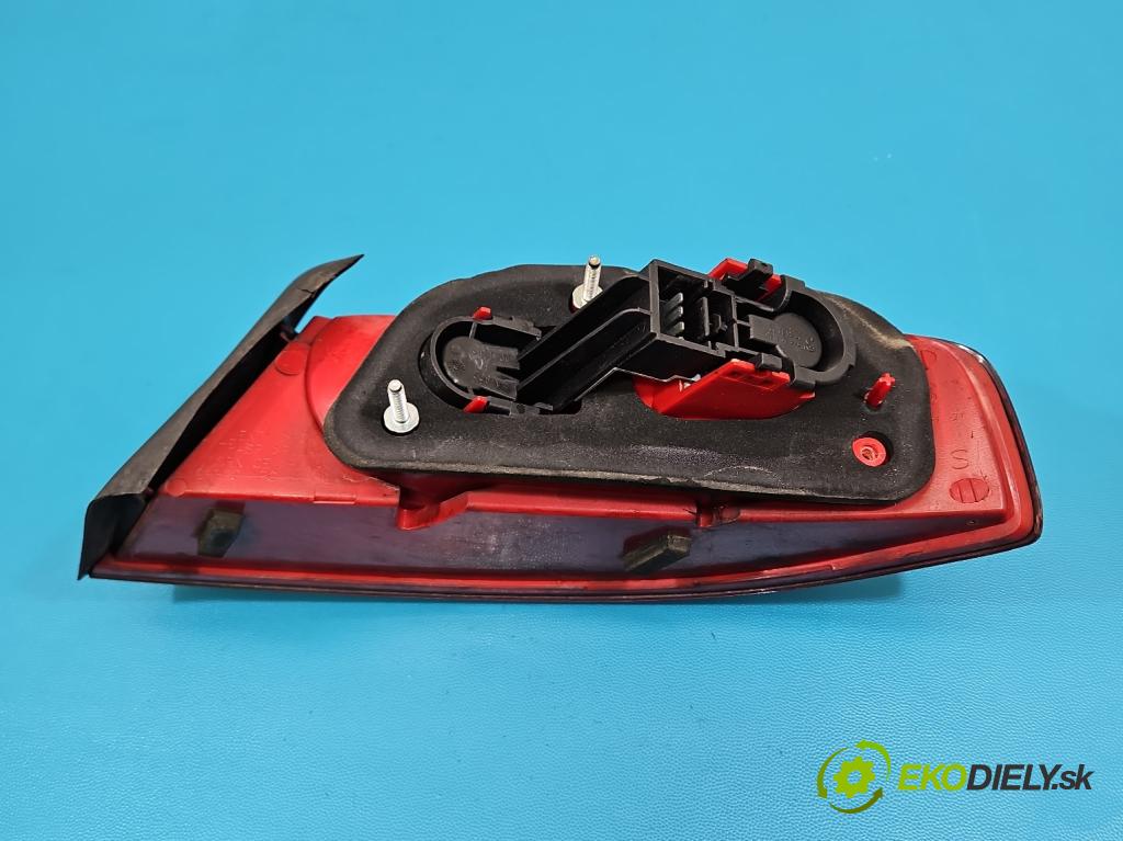 Alfa romeo 159 1.9 jtd 150 HP manual 110 kW 1910 cm3 4- svetlo / reflektor zadné ľavé 50504821 (Kľučka dverí ostatné)