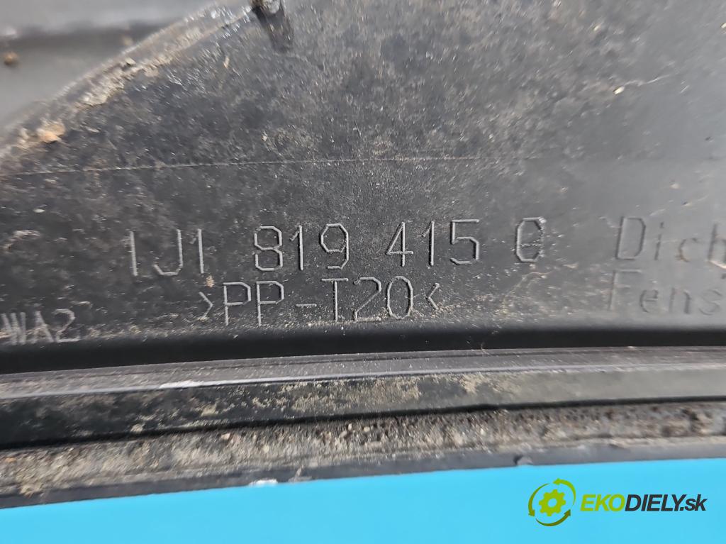 Vw Golf IV 1997-2003 1.6 SR 101 HP manual 74 kW 1595 cm3 5- torpédo 1J1819415G (Torpédo (plast pod čelným sklom))