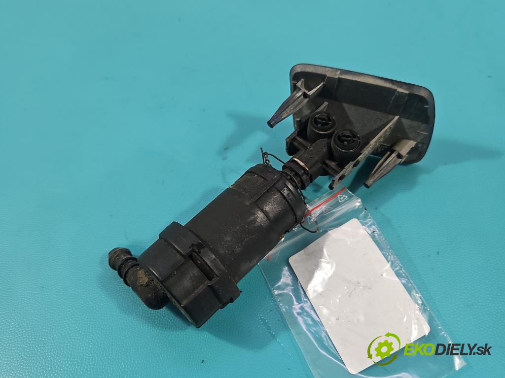 Opel Zafira B 2005-2014 1.9 cdti 150 hp manual 110 kW 1910 cm3 5- ostřikovač reflektor: pravý 325769024