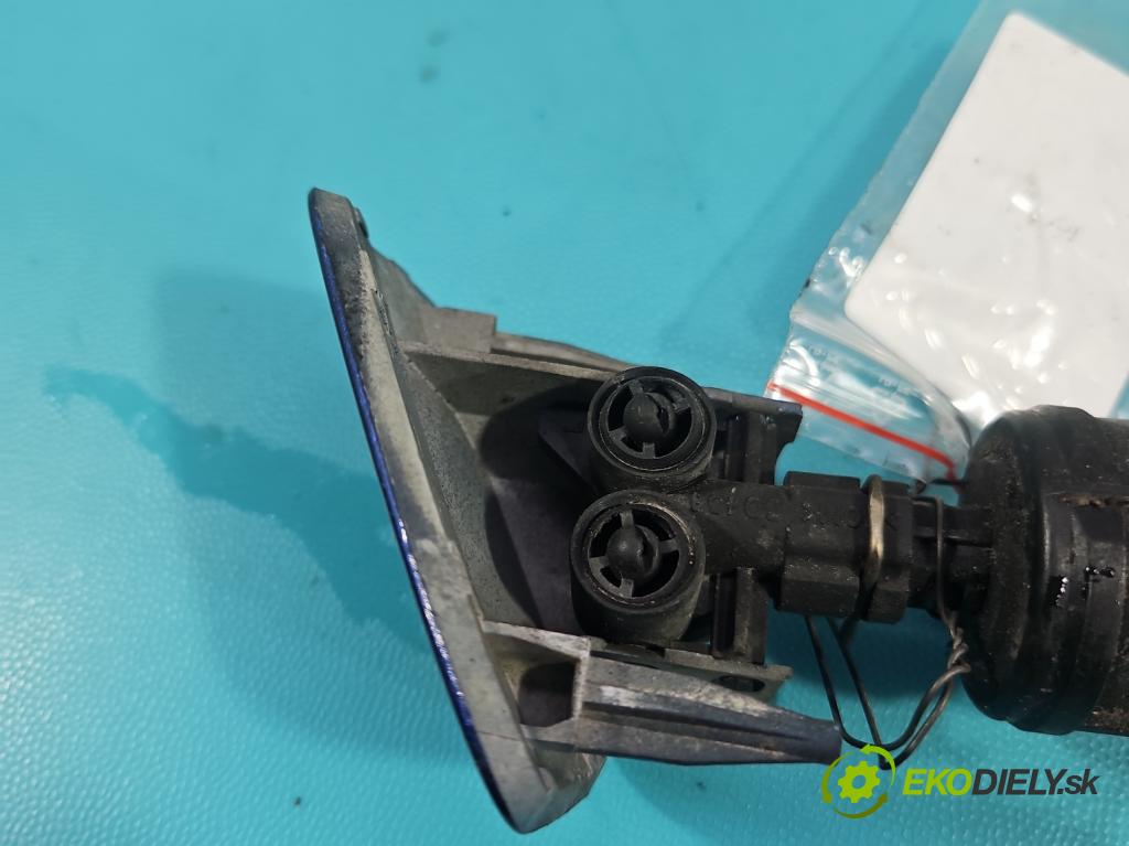 Opel Zafira B 2005-2014 1.9 cdti 150 hp manual 110 kW 1910 cm3 5- ostřikovač reflektor: pravý 325769024