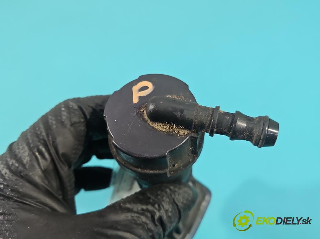 Opel Zafira B 2005-2014 1.9 cdti 150 hp manual 110 kW 1910 cm3 5- ostřikovač reflektor: pravý 325769024