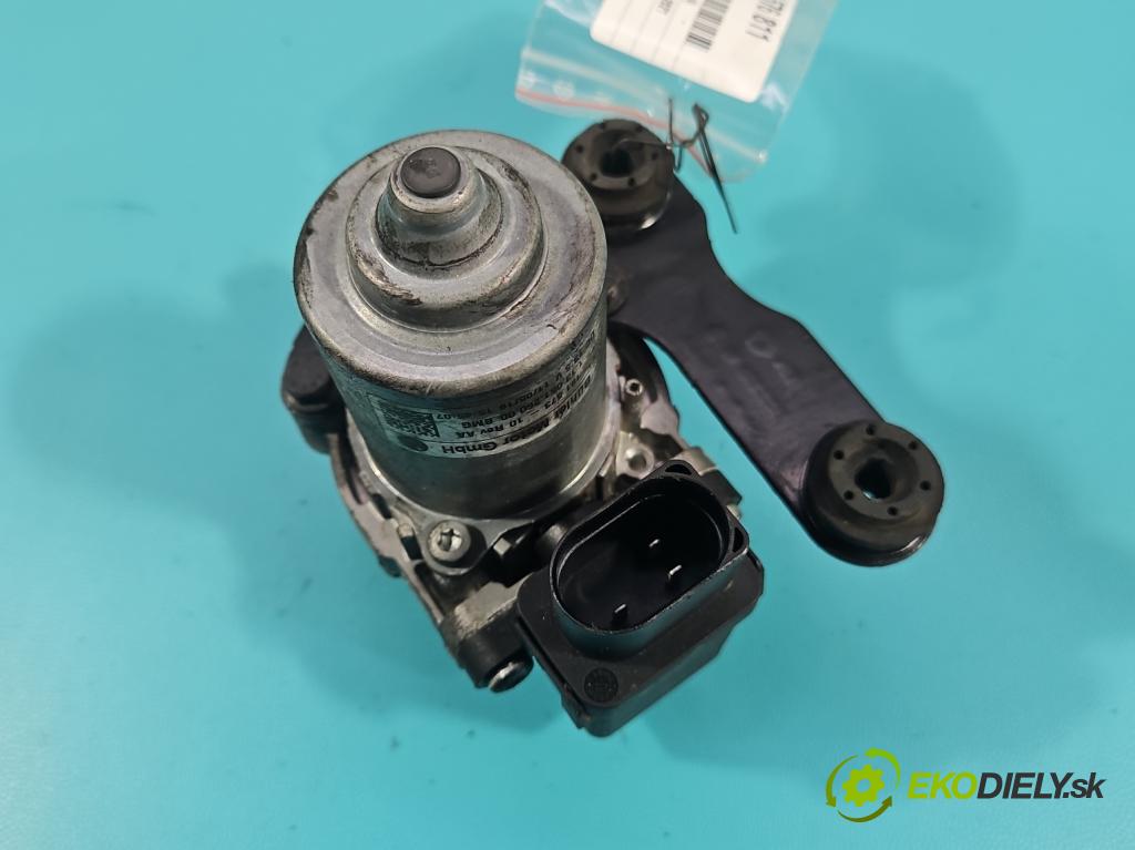 Skoda Fabia III 2014- 2021 1.0 TSI 95 HP manual 70 kW 999 cm3 5- čerpadlo rotačný 1K0612181F
