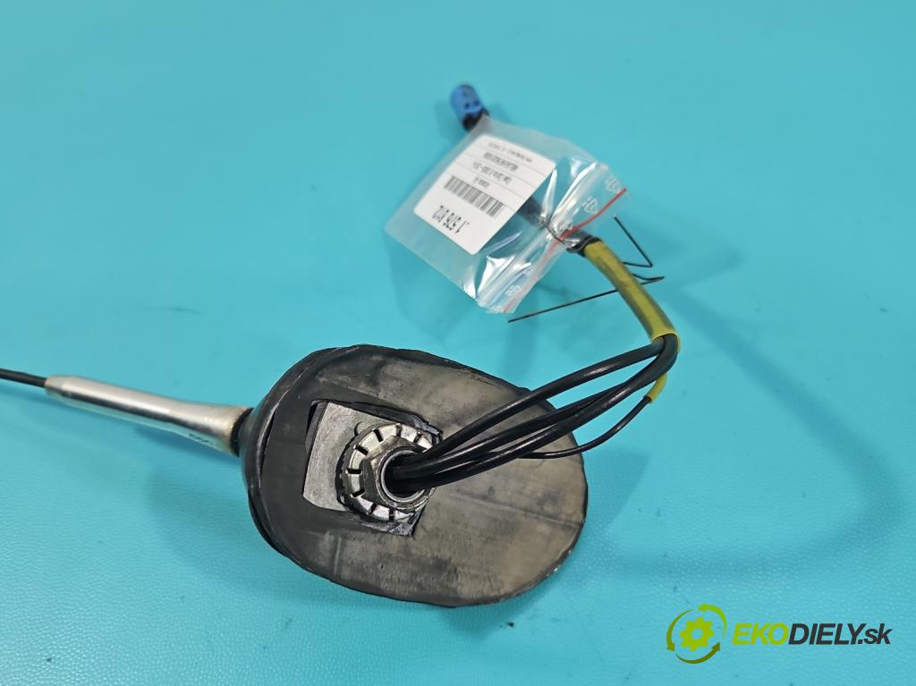 Opel Zafira B 2005-2014 1.9 cdti 150 hp manual 110 kW 1910 cm3 5- Antena