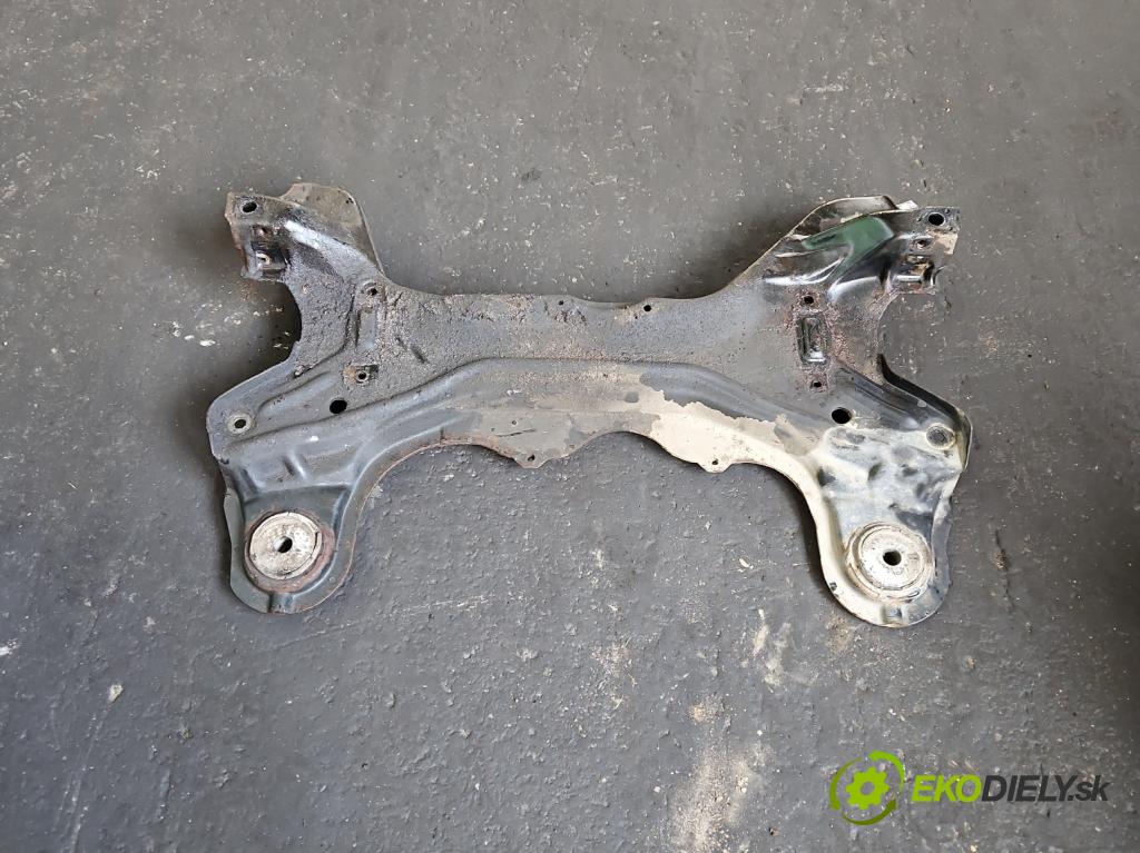 Vw Golf IV 1997-2003 1.6 SR 101 HP manual 74 kW 1595 cm3 5- výstuha motora 