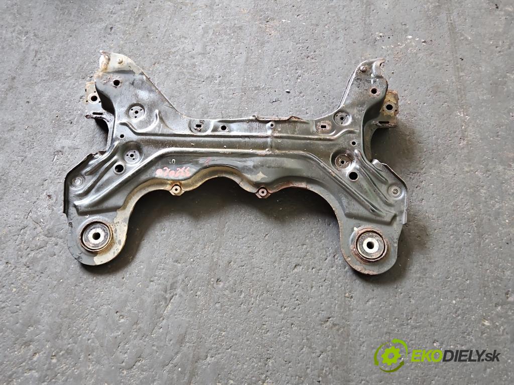 Vw Golf IV 1997-2003 1.6 SR 101 HP manual 74 kW 1595 cm3 5- výstuha motora