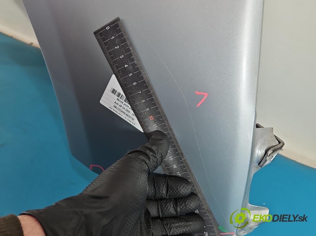 Audi A8 D4 2009-2017 2.0 TFSI 211KM automatic 155 kW 1984 cm3 4- blatník predné pravý  (Kľučka dverí ostatné)