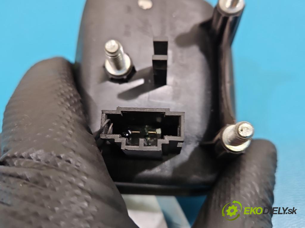 Seat Ibiza IV 6J 2008-2017 1.4 16V 86 HP manual 63 kW 1390 cm3 5- rukoväť kufrové dvere zadné 6J4827565