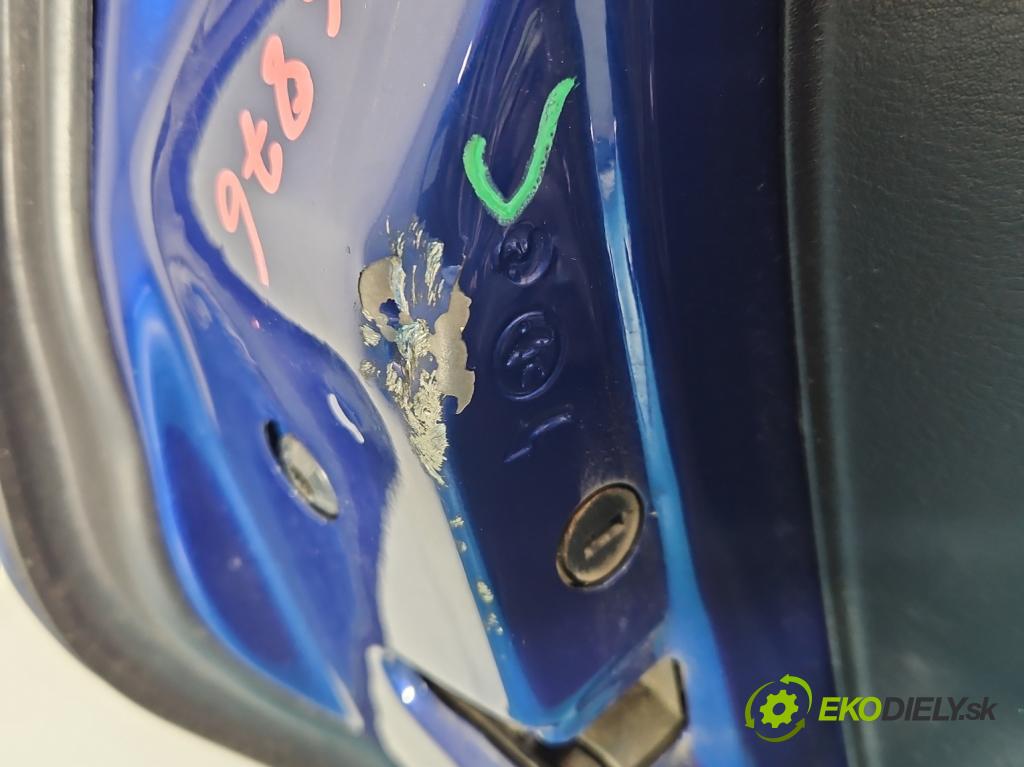 Vw Passat B5 1995-2005 1.6 8V 102 HP manual 75 kW 1595 cm3 5- dvere zadné ľavé  (Kľučka dverí ostatné)