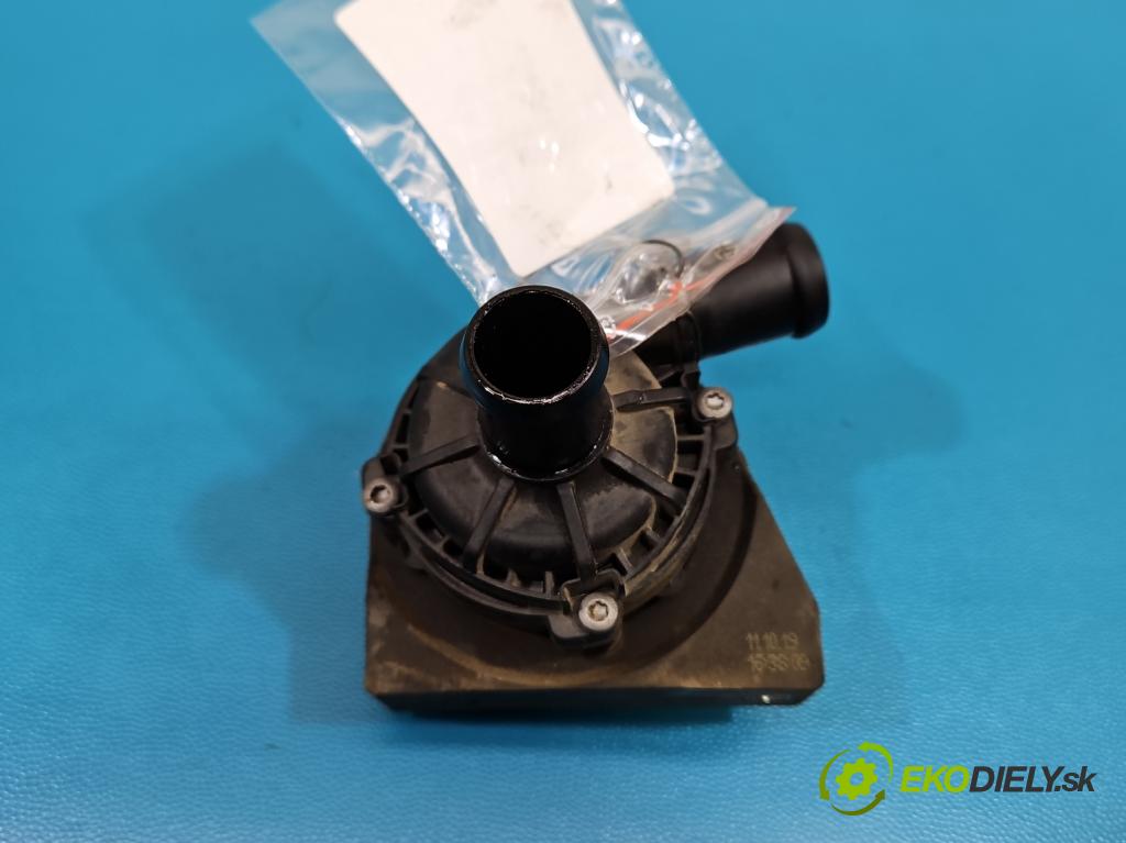 Skoda Octavia III 2013- 1.5 TSI 150 HP manual 110 kW 1498 cm3 5- pompa obehu voda: 2Q0965567