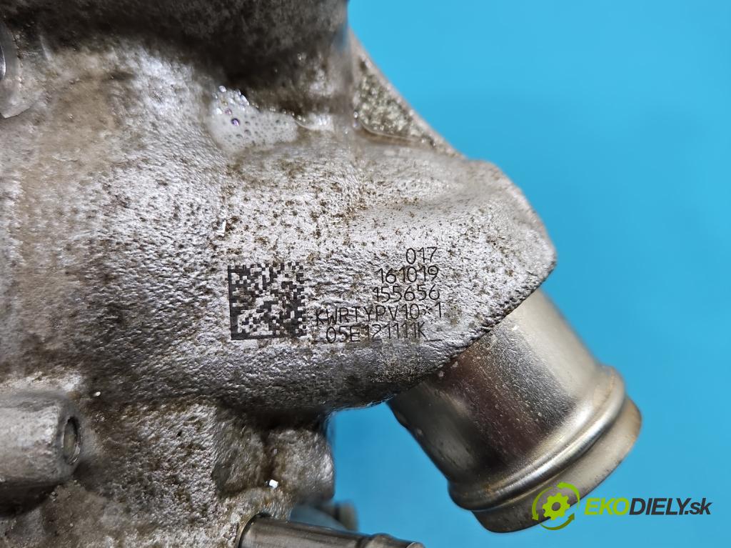 Skoda Octavia III 2013- 1.5 TSI 150 hp manual 110 kW 1498 cm3 5- čerpadlo vody 05E121111K (Vodní pumpa)