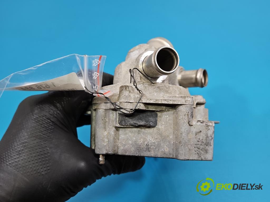 Skoda Octavia III 2013- 1.5 TSI 150 hp manual 110 kW 1498 cm3 5- čerpadlo vody 05E121111K (Vodní pumpa)