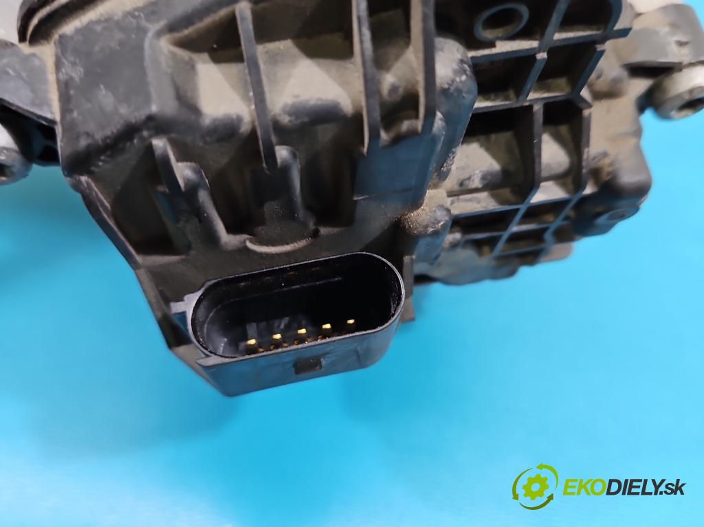 Skoda Octavia III 2013- 1.5 TSI 150 hp manual 110 kW 1498 cm3 5- čerpadlo vody 05E121111K (Vodní pumpa)