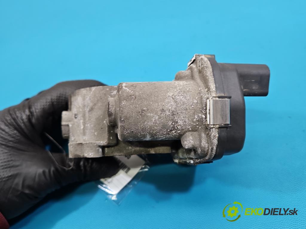 Skoda Octavia III 2013- 1.5 TSI 150 HP manual 110 kW 1498 cm3 5- klapka 04E133062T (Škrtiaca klapka)