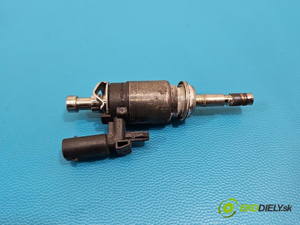 Skoda Octavia III 2013- 1.5 TSI 150 HP manual 110 kW 1498 cm3 5- vstrek 05E906036F (Vstrekovač paliva)