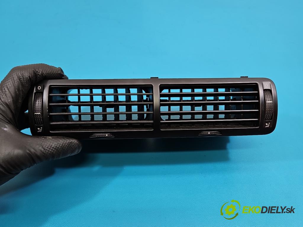 Vw Passat B5 1995-2005 1.6 8V 102 hp manual 75 kW 1595 cm3 5- Mřížka: topení medián: 3B0819728D (Mřížka topení)