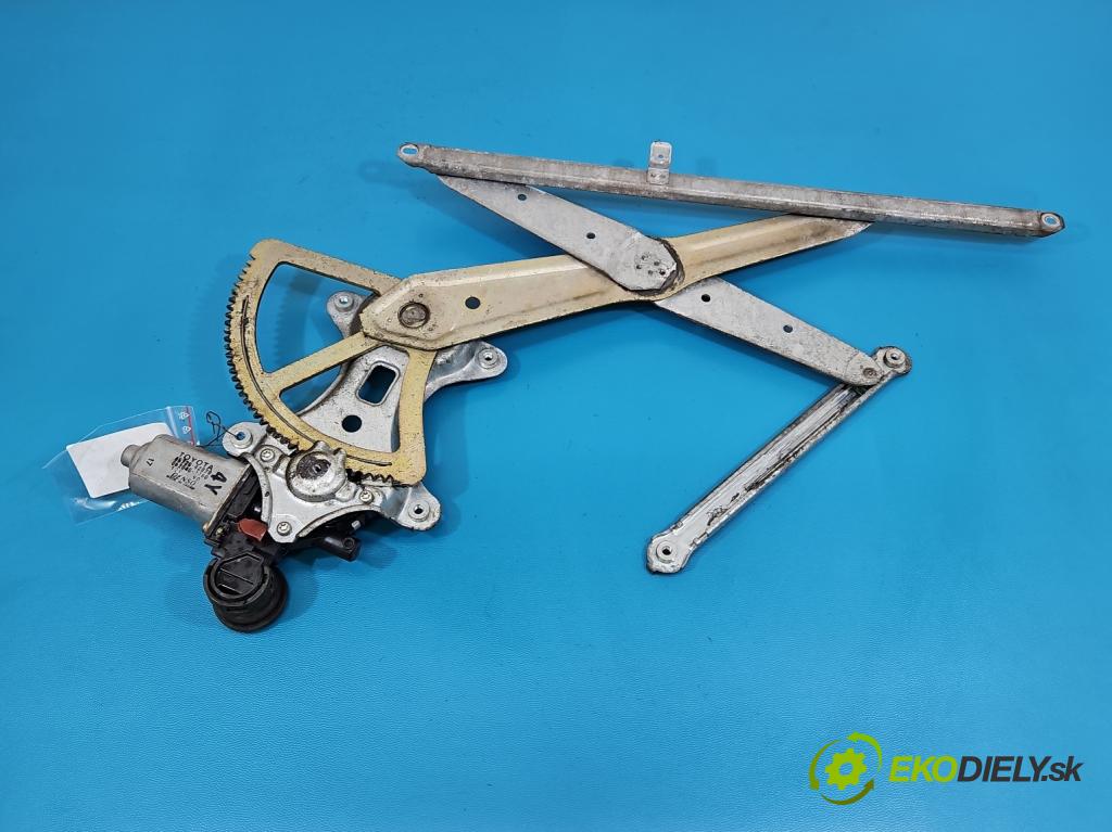 Toyota Rav4 II 2000-2005 2.0 D4D 1CD 133 HP manual 98 kW 1995 cm3 5- mechanizmus okna predné ľavý 85720-42070