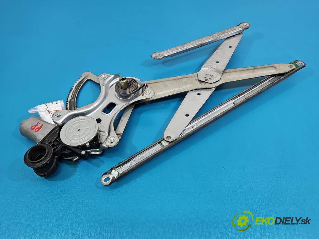 Toyota Rav4 II 2000-2005 2.0 D4D 1CD 133 hp manual 98 kW 1995 cm3 5- mechanismus stahování přední pravý 85710-42070