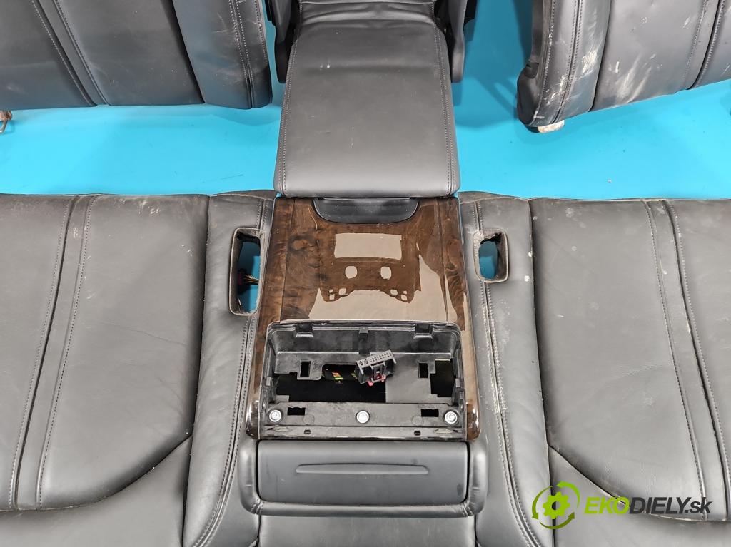 Audi A8 D4 2009-2017 2.0 TFSI 211KM automatic 155 kW 1984 cm3 4- Pohovka: zadné  (Sedadlo)
