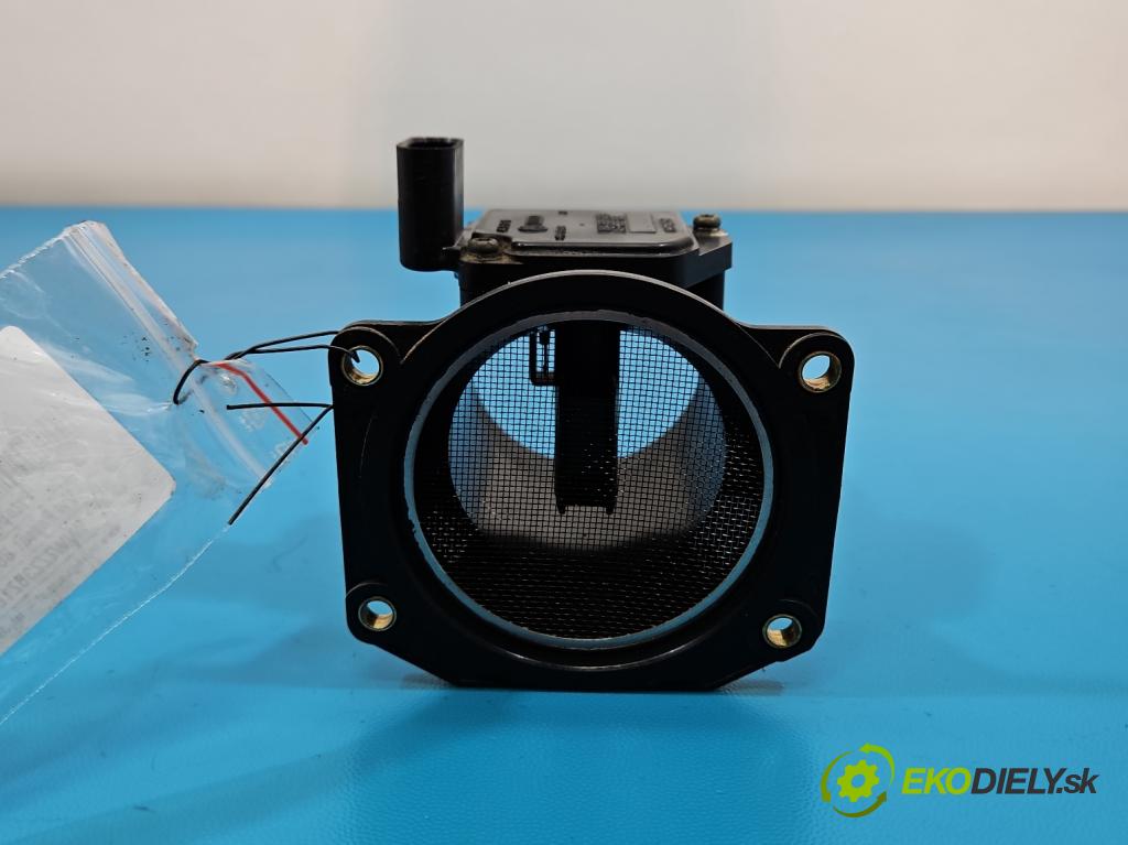 Vw Passat B5 1995-2005 1.6 8V 102 hp manual 75 kW 1595 cm3 5- váha vzduchu 06A906461B (Snímač hmotnosti vzduchu)